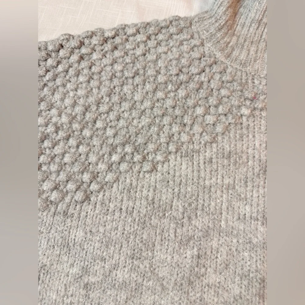 Free People Sweater Womens Medium Light Heather Gray Bradley Textured Turtleneck